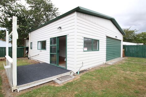 Photo of property in 31 Sequoia Crescent, Owhata, Rotorua, 3010