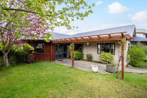 Photo of property in 85 Meadowstone Drive, Wanaka, 9305