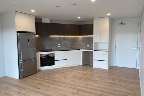 Photo of property in 213/3 Kaipiho Lane, Albany, Auckland, 0632