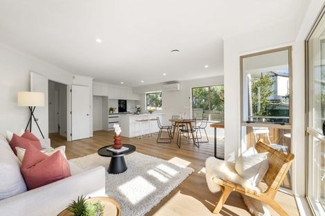 Photo of property in 6/17 Matata Street, Blockhouse Bay, Auckland, 0600