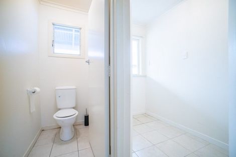 Photo of property in 102 Stewart Road, Awahuri, Palmerston North, 4479