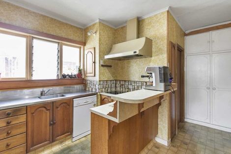 Photo of property in 1 Woodford Road, Mount Eden, Auckland, 1024