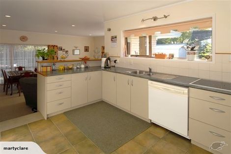 Photo of property in 132 Totara Drive, Pukete, Hamilton, 3200