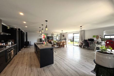 Photo of property in 24 Saint Catherine Street, Kaitangata, 9210