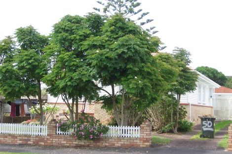 Photo of property in 50 Matata Street, Blockhouse Bay, Auckland, 0600