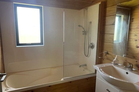 Photo of property in 71 Delhi Avenue, Aramoho, Whanganui, 4500