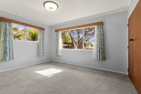 Photo of property in 102 Sartors Avenue, Browns Bay, Auckland, 0630