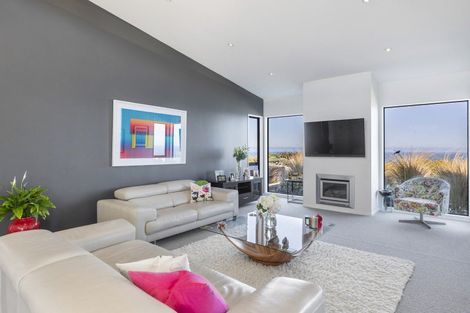 Photo of property in 25 Highgrove, Saint Clair, Dunedin, 9012