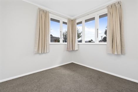 Photo of property in 12 Dermont Street, Bader, Hamilton, 3206