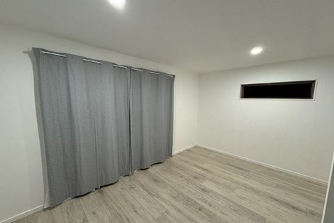 Photo of property in Lakeview Terrace, 19/14 Ambrico Place, New Lynn, Auckland, 0600