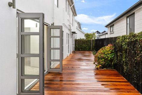 Photo of property in 112 Sherborne Street, St Albans, Christchurch, 8014