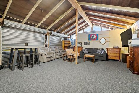 Photo of property in 57 Adams Road South, Pukekohe, 2120