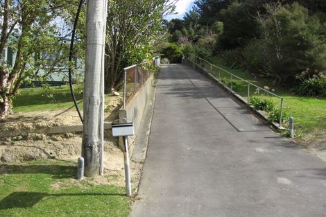 Photo of property in 5 Sharpe Crescent, Wainuiomata, Lower Hutt, 5014