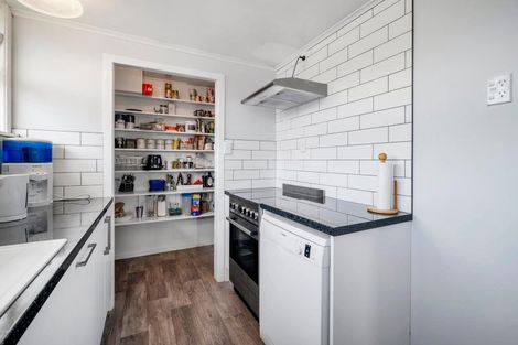 Photo of property in 17 Mckenzie Road, Owhata, Rotorua, 3010