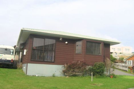 Photo of property in 11a Otamarau Grove, Maungaraki, Lower Hutt, 5010