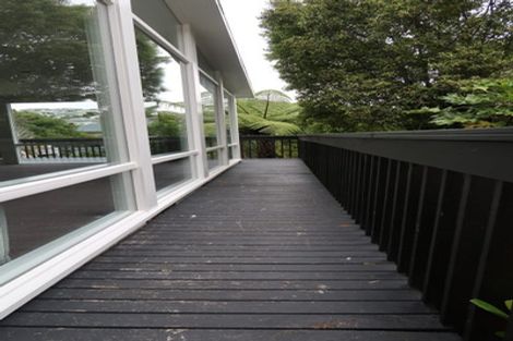 Photo of property in 9 Ardross Avenue, Khandallah, Wellington, 6035