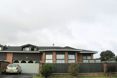 Photo of property in 74 Eatwell Avenue, Paraparaumu Beach, Paraparaumu, 5032