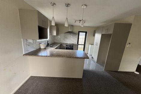 Photo of property in 26 Nile Road, Kelston, Auckland, 0602