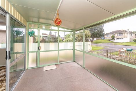 Photo of property in 73 Polson Street, Castlecliff, Whanganui, 4501