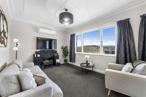 Photo of property in 39 Forfar Street, Clyde Hill, Dunedin, 9011