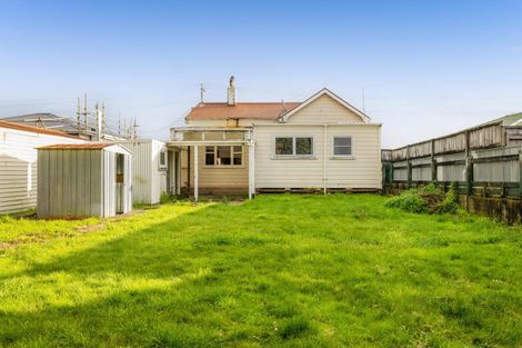 Photo of property in 16 Juliet Street, Stratford, 4332