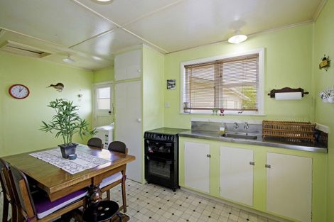 Photo of property in 1/289 Naenae Road, Naenae, Lower Hutt, 5011