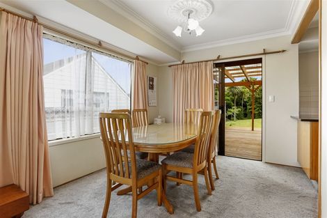 Photo of property in 10 Ceramco Place, Torbay, Auckland, 0630