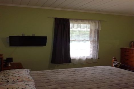 Photo of property in 24 Railway Road, Tuatapere, 9620