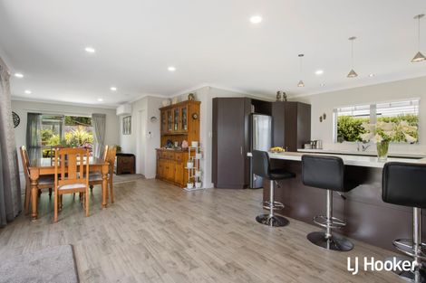 Photo of property in 14 Seafoam Place, Waihi Beach, 3611