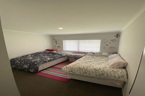 Photo of property in 126 Puhirake Crescent, Pyes Pa, Tauranga, 3112