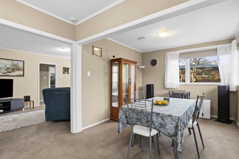 Photo of property in 15 Hampton Place, St Andrews, Hamilton, 3200