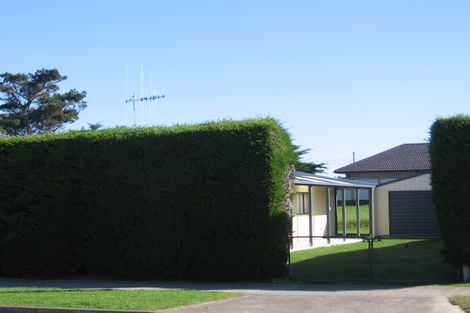 Photo of property in 5 Linklater Avenue, Foxton Beach, Foxton, 4815