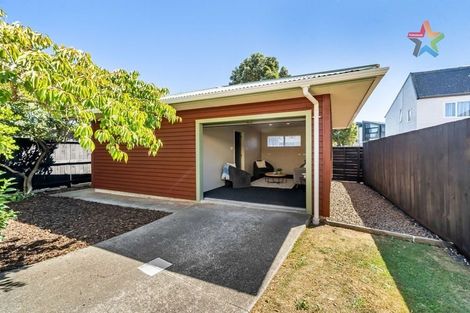 Photo of property in 213 Knights Road, Hutt Central, Lower Hutt, 5011
