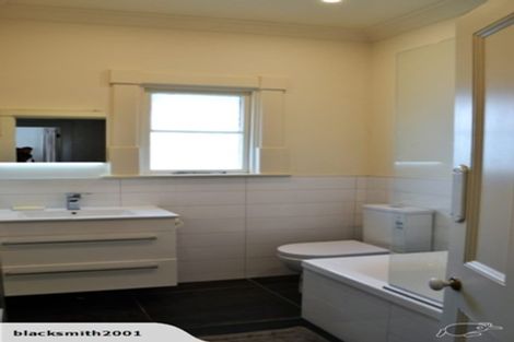 Photo of property in 88 Maida Vale Road, Roseneath, Wellington, 6011