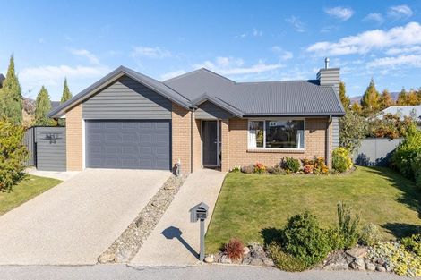 Photo of property in 15 Olds Crescent, Cromwell, 9310