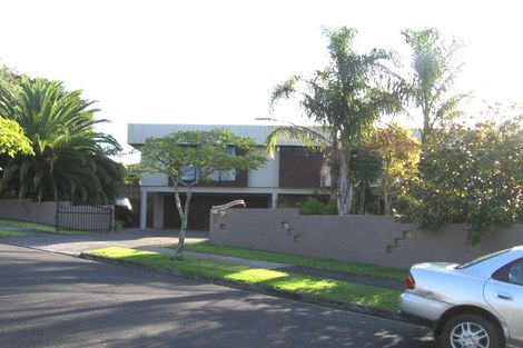 Photo of property in 11 Perendale Close, Somerville, Auckland, 2014
