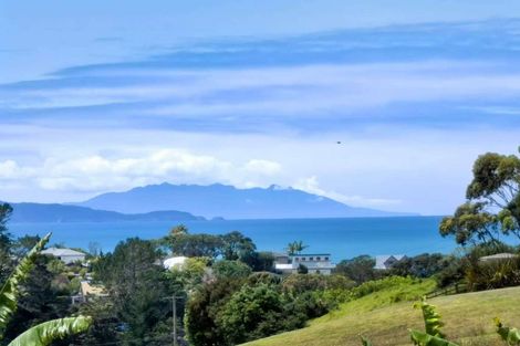 Photo of property in 90 Cedar Terrace, Stanmore Bay, Whangaparaoa, 0932