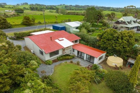 Photo of property in 2 Wellsford Valley Road, Wellsford, 0900