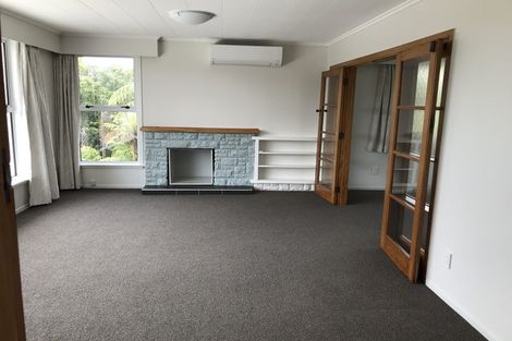 Photo of property in 7b Penrith Street, Westown, New Plymouth, 4310