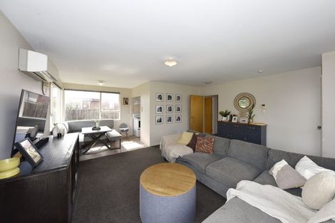 Photo of property in 13 Lenton Street, Aranui, Christchurch, 8061