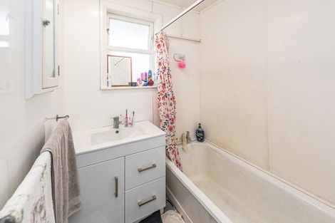 Photo of property in 49 Akatea Street, Gonville, Whanganui, 4501