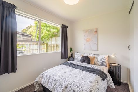 Photo of property in 23 Greenaway Road, Waikanae, 5036