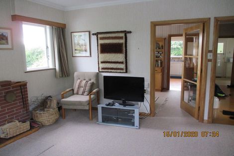 Photo of property in 17 Hollies Crescent, Johnsonville, Wellington, 6037