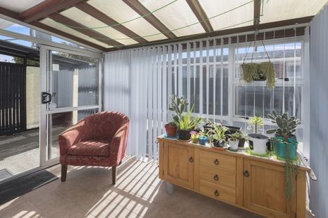 Photo of property in 1/290 Avonhead Road, Avonhead, Christchurch, 8042