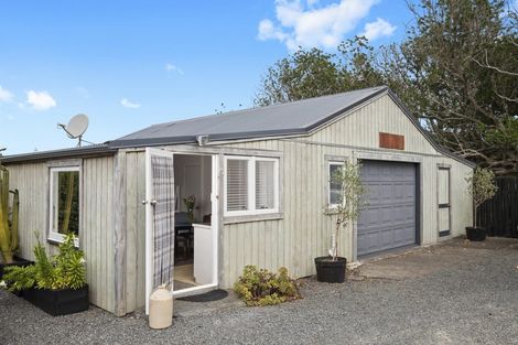Photo of property in 72 Glenbrook Waiuku Road, Waiuku, 2681