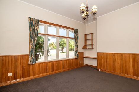 Photo of property in 42 Wakefield Street, Westport, 7825