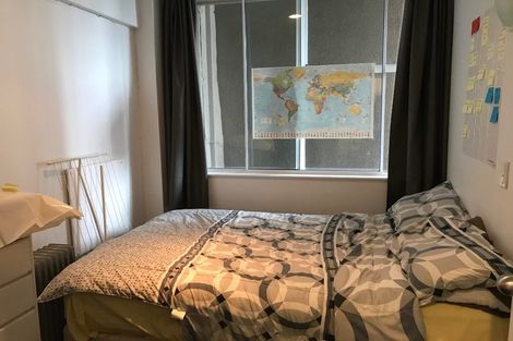 Photo of property in Terrace Tower Apartments, 3a/126 The Terrace, Wellington Central, Wellington, 6011