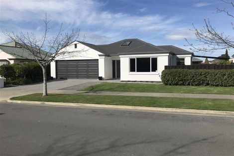 Photo of property in 25 Beechwood Drive, Northwood, Christchurch, 8051