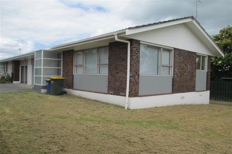 Photo of property in 2/191 Bayswater Avenue, Belmont, Auckland, 0622