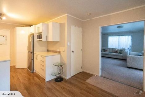 Photo of property in 10 Tio Tio Road, Miramar, Wellington, 6022